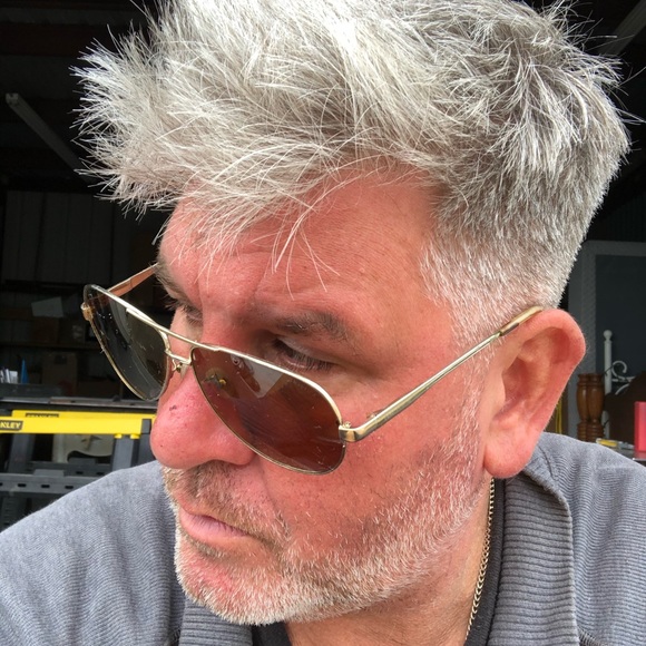 Meet your Posher, David - Picture 1 of 1